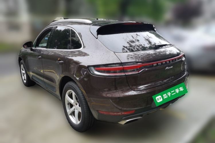 Used Porsche Macan 2020 Macan 2.0T Rear Left 45 Deg