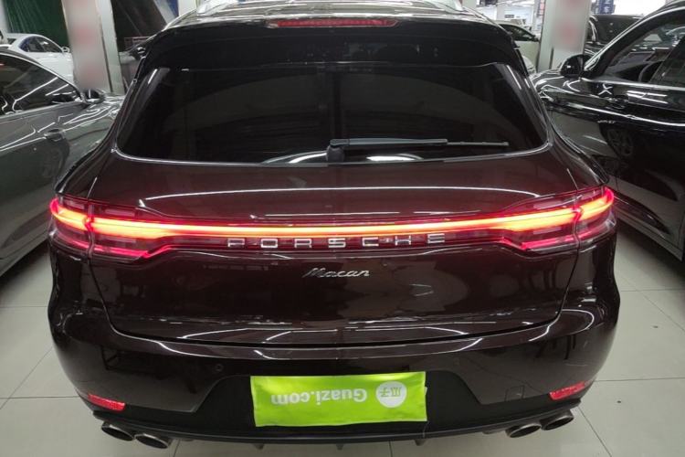 Used Porsche Macan 2020 Macan 2.0T Rear