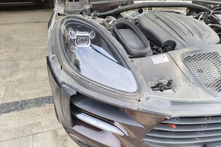 Used Porsche Macan 2020 Macan 2.0T Right Front Headlight