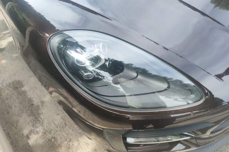 Used Porsche Macan 2020 Macan 2.0T Right Front Headlight