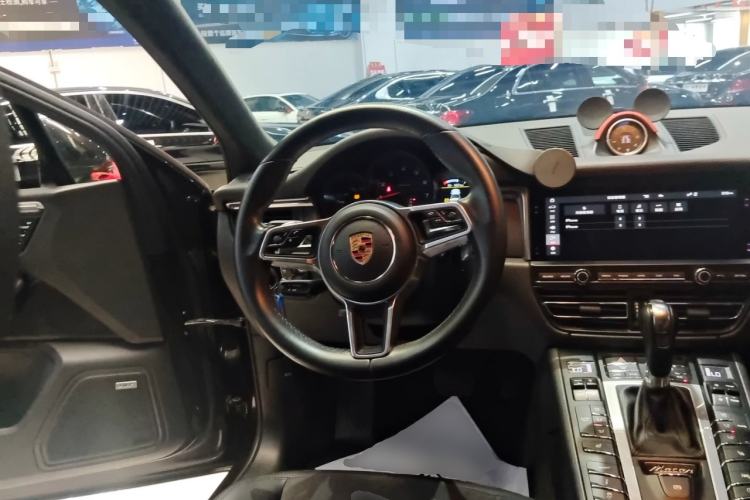 Used Porsche Macan 2020 Macan 2.0T Steering Wheel