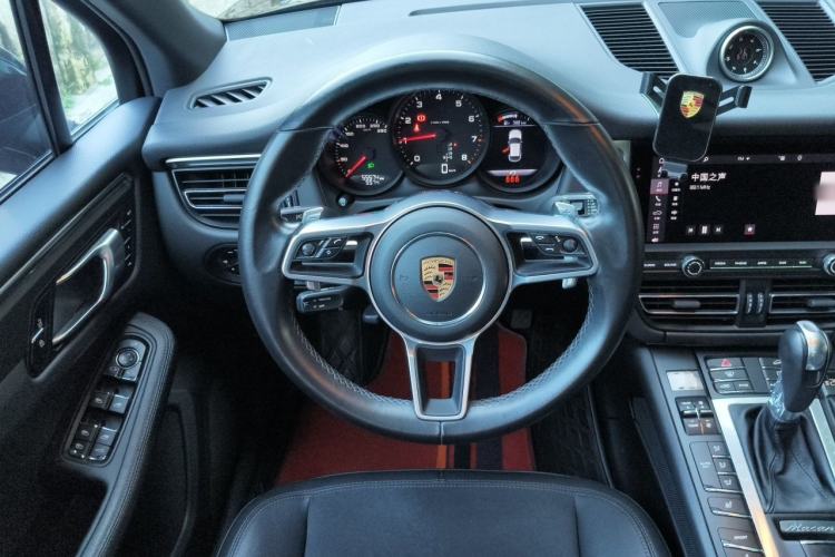 Used Porsche Macan 2020 Macan 2.0T Steering Wheel