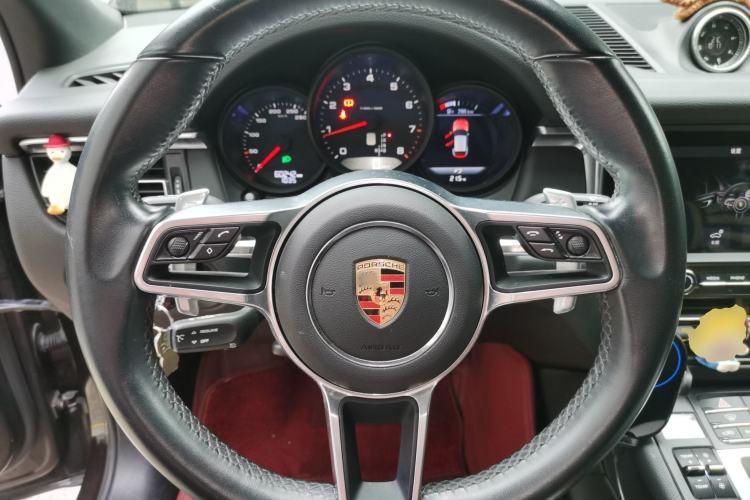 Used Porsche Macan 2020 Macan 2.0T Steering Wheel