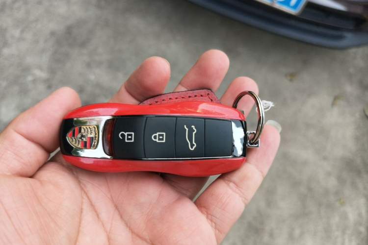 Used Porsche Macan 2020 Macan 2.0T Vehicle Key