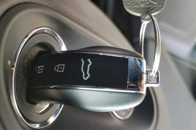 Used Porsche Macan 2020 Macan 2.0T Vehicle Key