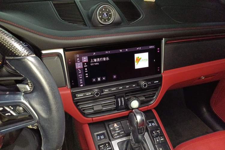 Used Porsche Macan 2020 Macan 2.0T Audio And AC Panel