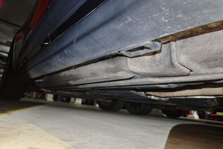 Used Porsche Macan 2020 Macan 2.0T Chassis Rear Left