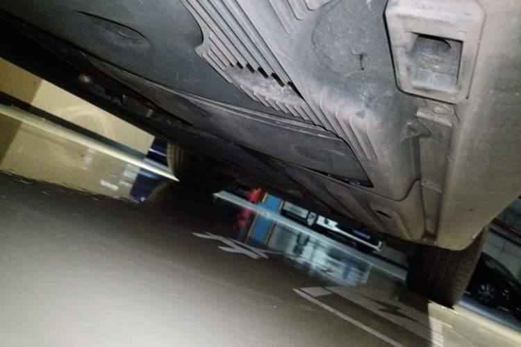 Used Porsche Macan 2020 Macan 2.0T Chassis Rear Right