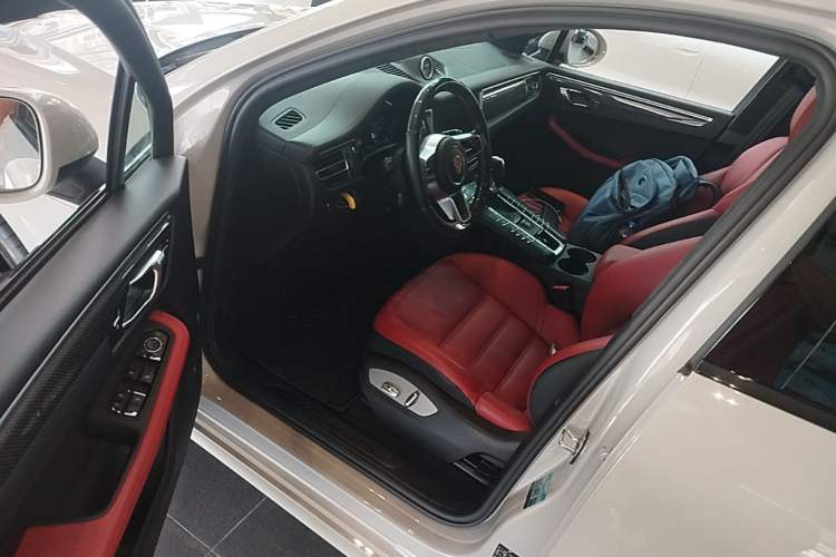Used Porsche Macan 2020 Macan GTS 2.9T Driver Seat