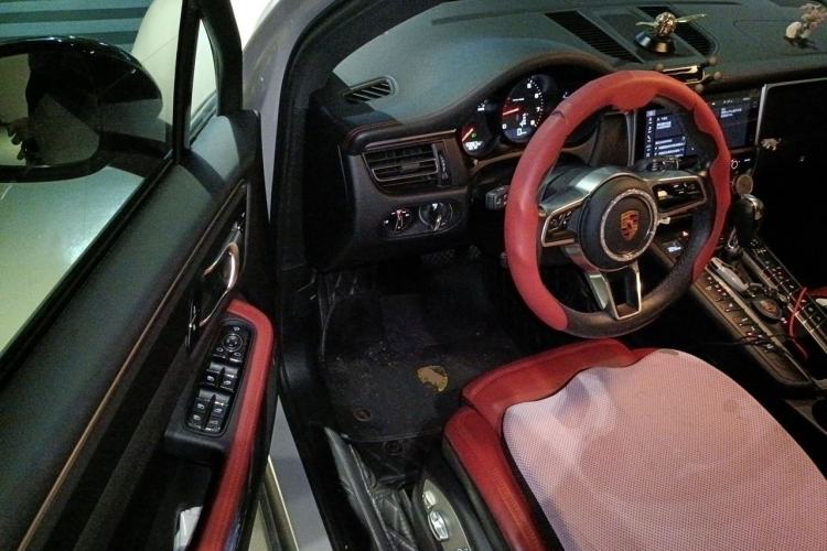 Used Porsche Macan 2020 Macan 2.0T Driver Seat