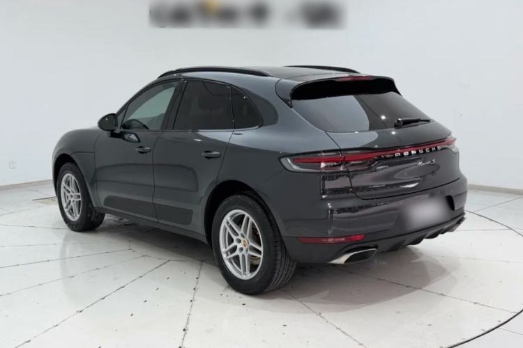 Used Porsche Macan 2020 Macan 2.0T Exterior 2