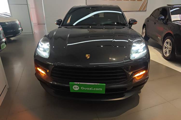 Used Porsche Macan 2020 Macan S 3.0T Front