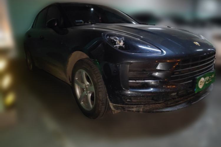 Used Porsche Macan 2020 Macan 2.0T Front Right 45 Deg