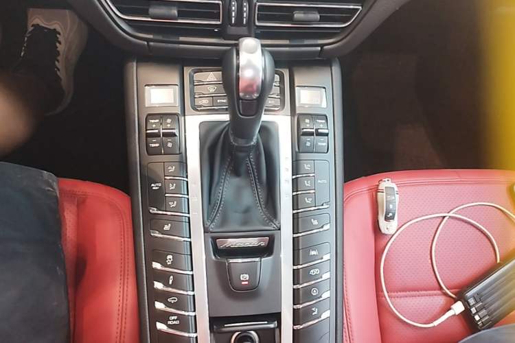 Used Porsche Macan 2020 Macan GTS 2.9T Gear Lever