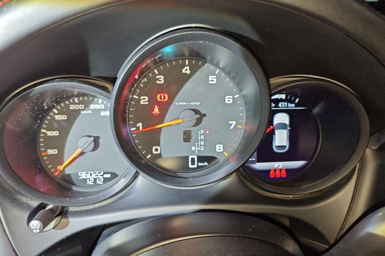 Used Porsche Macan 2020 Macan 2.0T Instrument Cluster