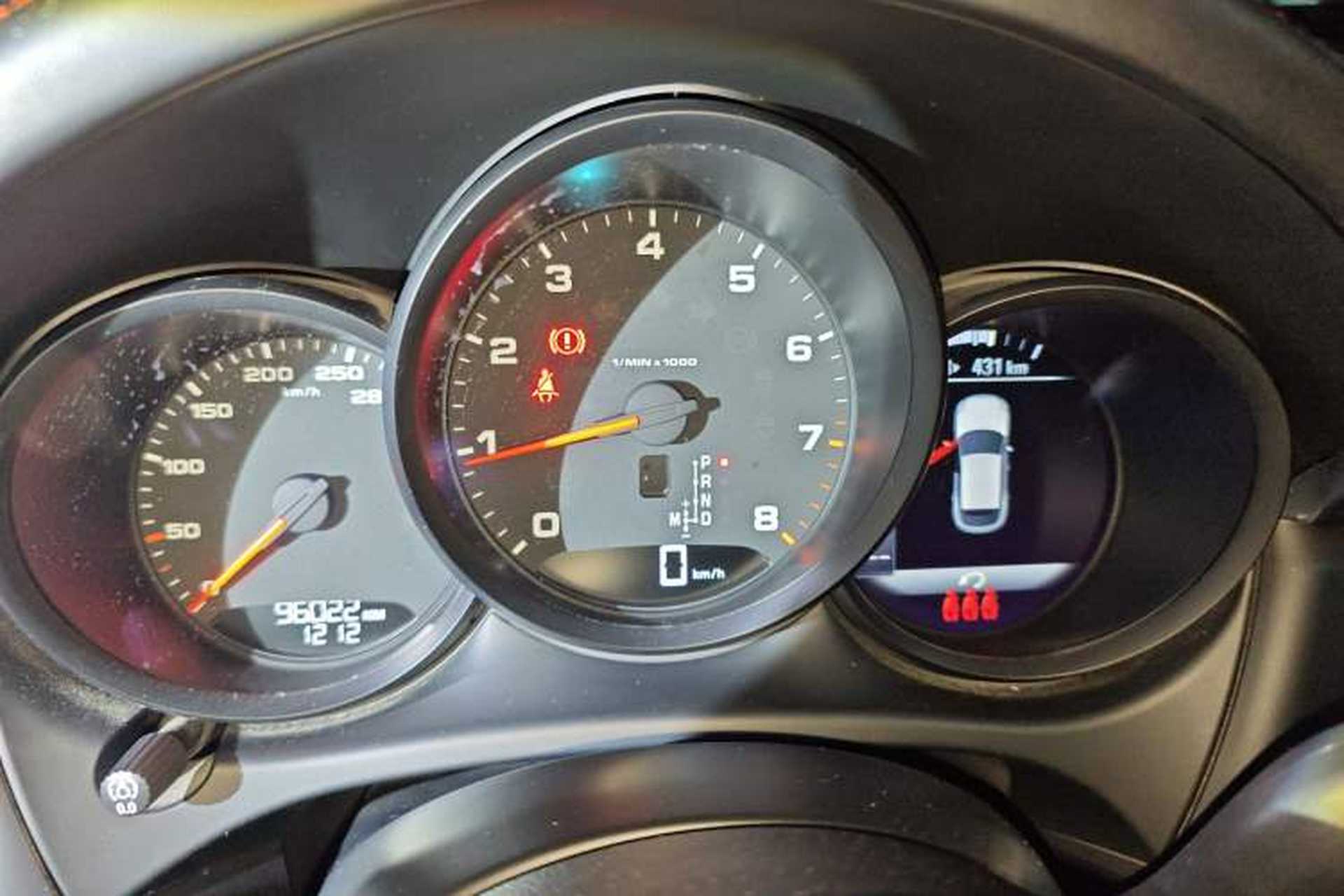 Used Porsche Macan 2020 Macan 2.0T Instrument Cluster