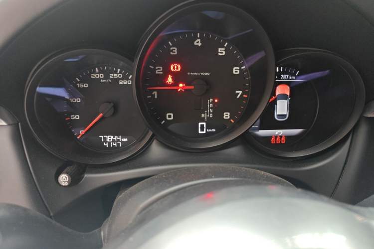 Used Porsche Macan 2020 Macan 2.0T Instrument Cluster