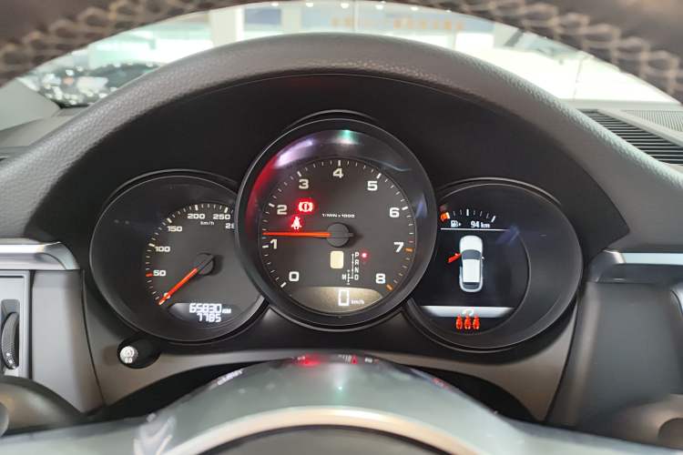 Used Porsche Macan 2020 Macan 2.0T Instrument Cluster