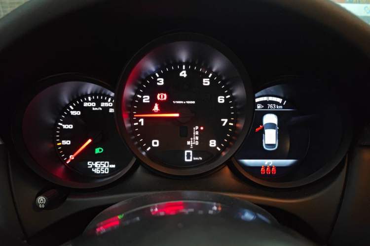 Used Porsche Macan 2020 Macan 2.0T Instrument Cluster
