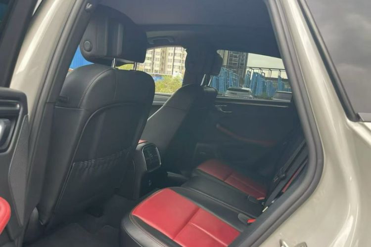 Used Porsche Macan 2020 Macan 2.0T Interior 3