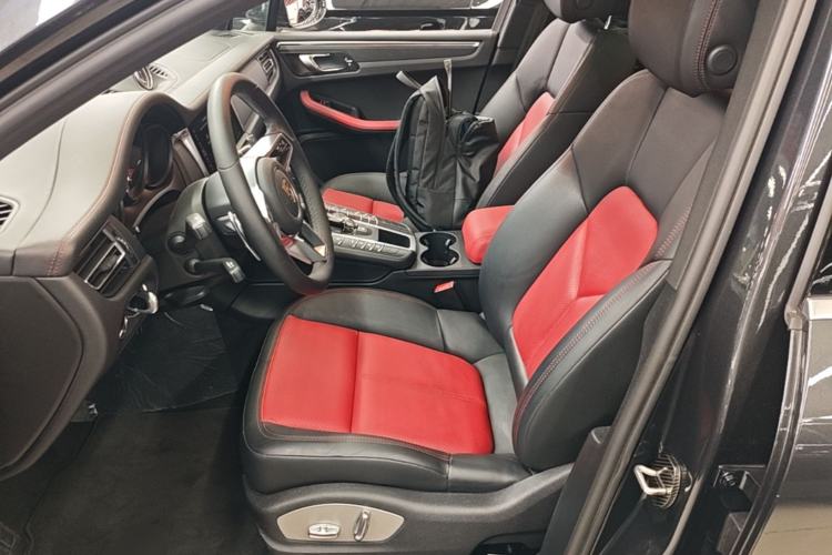 Used Porsche Macan 2020 Macan 2.0T Left Front Seat