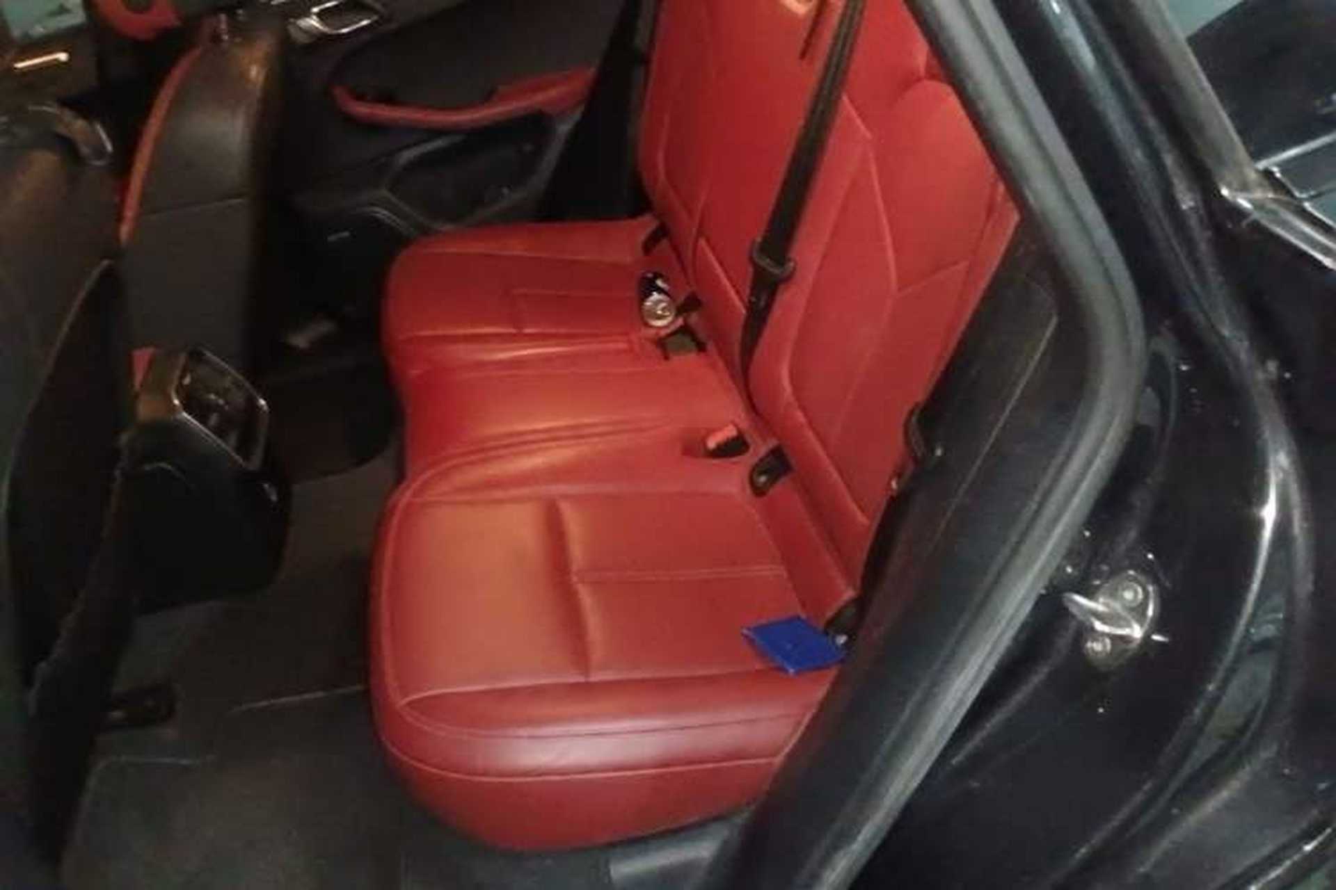 Used Porsche Macan 2020 Macan 2.0T Left Rear Seat