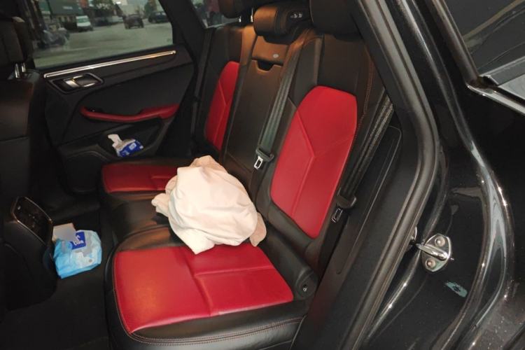 Used Porsche Macan 2020 Macan 2.0T Left Rear Seat