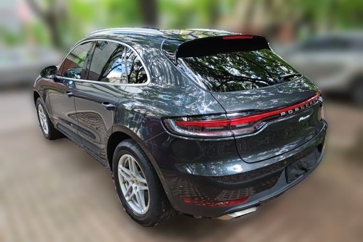 Used Porsche Macan 2020 Macan 2.0T Rear Left 45 Deg