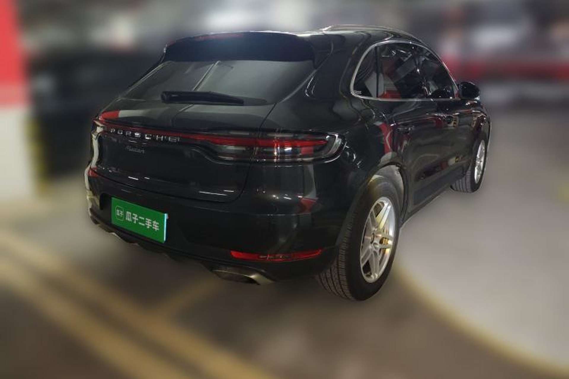 Used Porsche Macan 2020 Macan 2.0T Rear Right 45 Deg