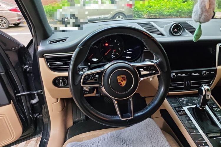Used Porsche Macan 2020 Macan 2.0T Steering Wheel