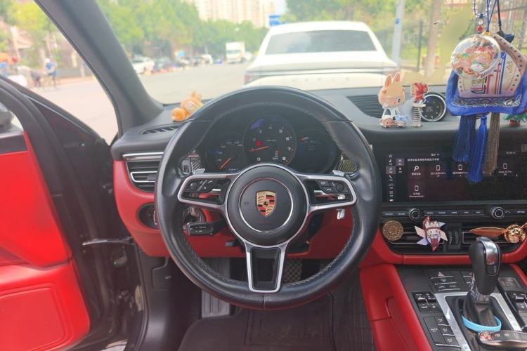 Used Porsche Macan 2020 Macan 2.0T Steering Wheel