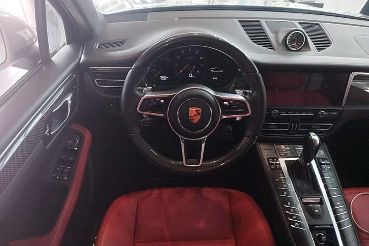 Used Porsche Macan 2020 Macan GTS 2.9T Steering Wheel