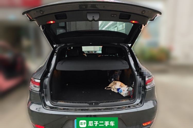 Used Porsche Macan 2020 Macan 2.0T Trunk