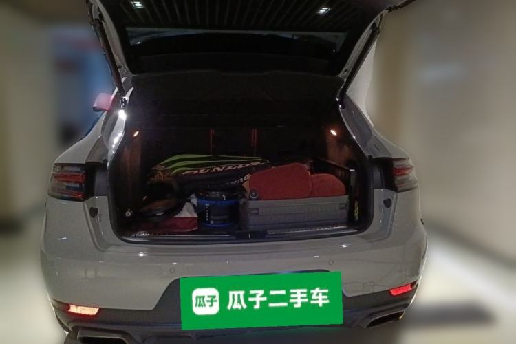 Used Porsche Macan 2020 Macan 2.0T Trunk