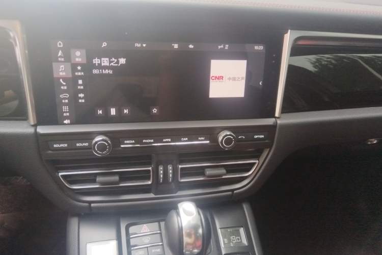 Used Porsche Macan 2020 Macan S 3.0T Audio And AC Panel