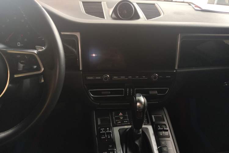 Used Porsche Macan 2020 Macan 2.0T Audio And AC Panel