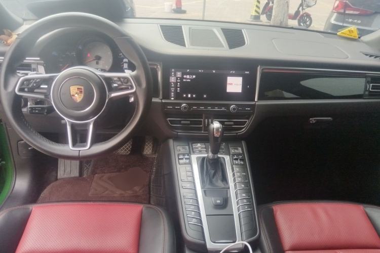 Used Porsche Macan 2020 Macan S 3.0T Center Console