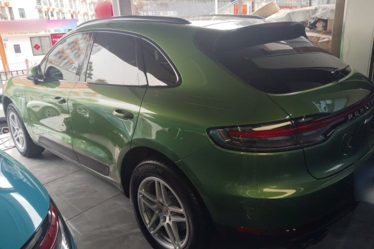 Used Porsche Macan 2020 Macan 2.0T Exterior 2