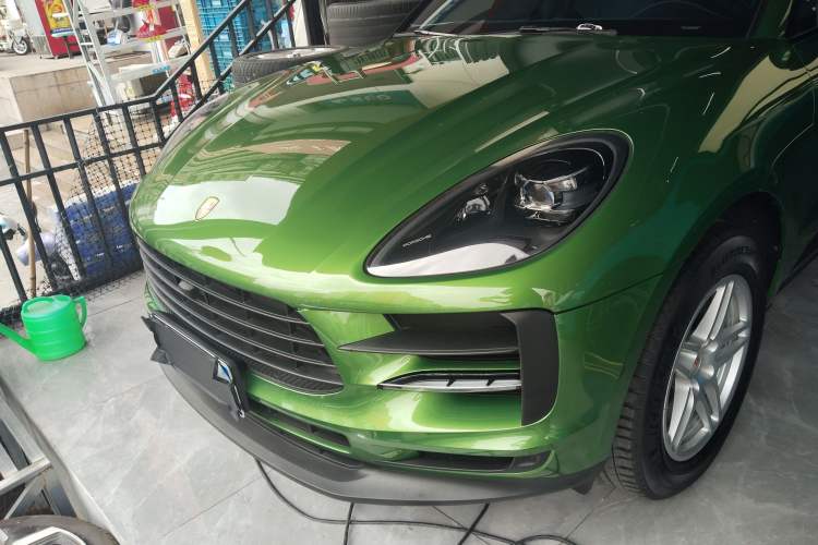 Used Porsche Macan 2020 Macan 2.0T Front