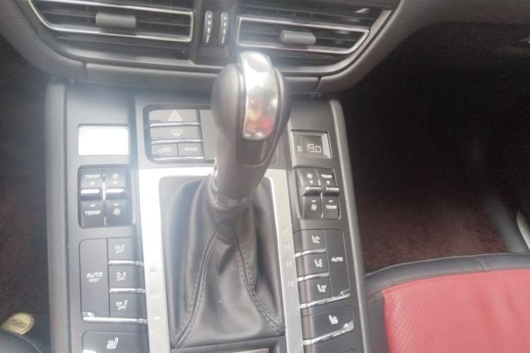 Used Porsche Macan 2020 Macan S 3.0T Gear Lever