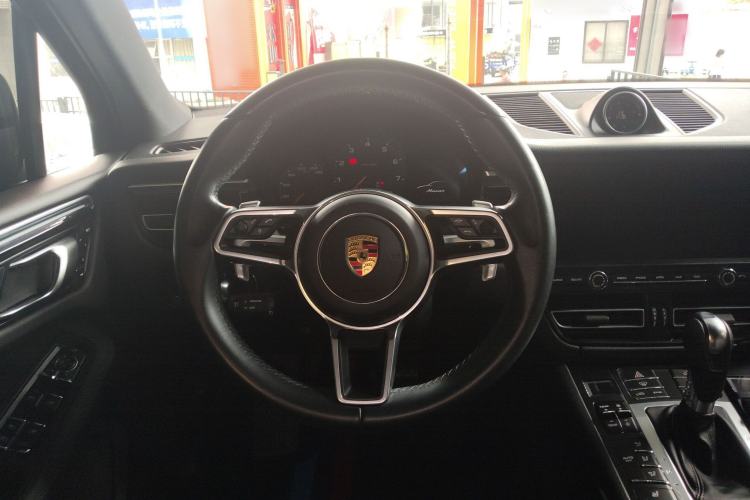 Used Porsche Macan 2020 Macan 2.0T Steering Wheel
