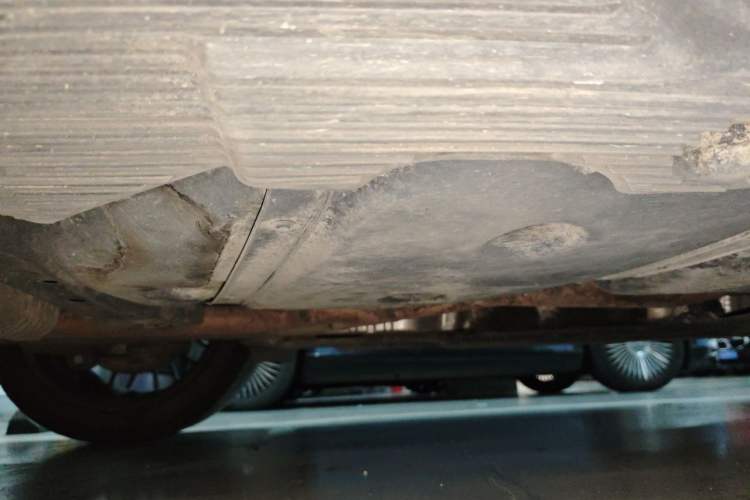 Used Porsche Macan 2020 Macan 2.0T Chassis Rear Right