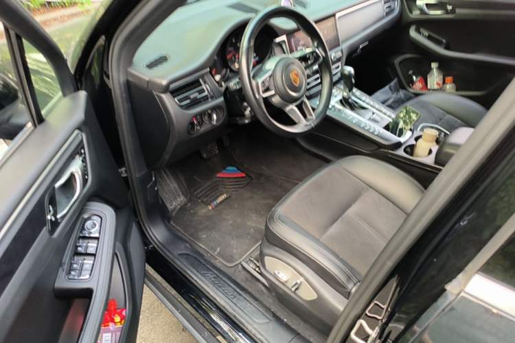 Used Porsche Macan 2020 Macan 2.0T Driver Seat