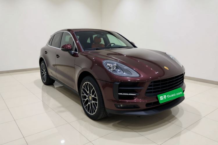 Used Porsche Macan 2020 Macan 2.0T Front Right 45 Deg