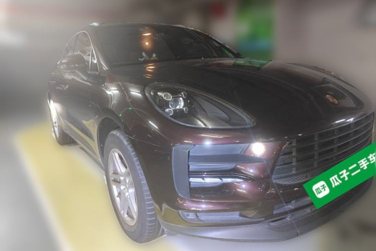 Used Porsche Macan 2020 Macan 2.0T Front Right 45 Deg