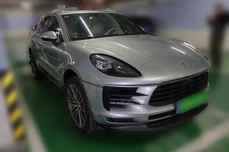 Used Porsche Macan 2020 Macan S 3.0T Front Right 45 Deg