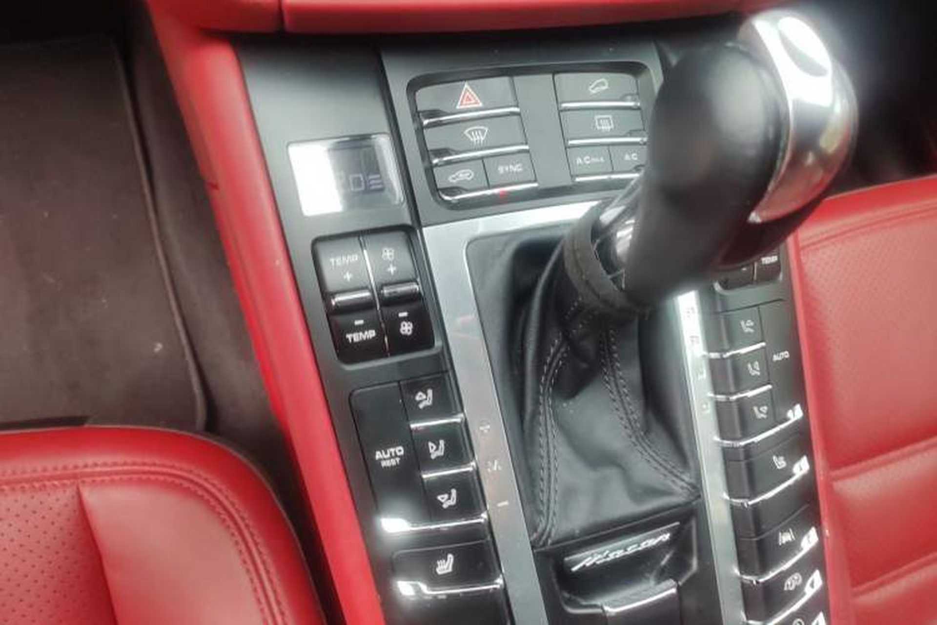 Used Porsche Macan 2020 Macan GTS 2.9T Gear Lever