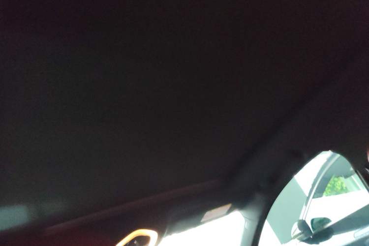 Used Porsche Macan  Headliner
