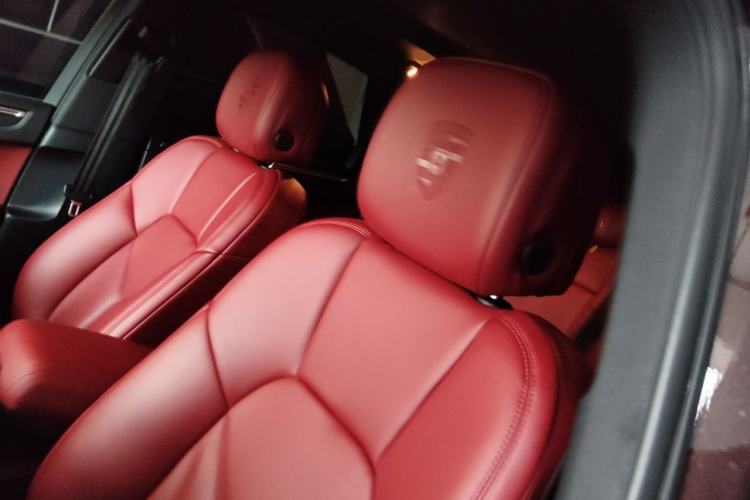 Used Porsche Macan  Left Front Seat