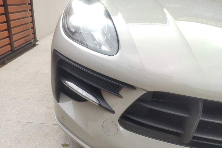 Used Porsche Macan 2020 Macan GTS 2.9T Right Front Headlight